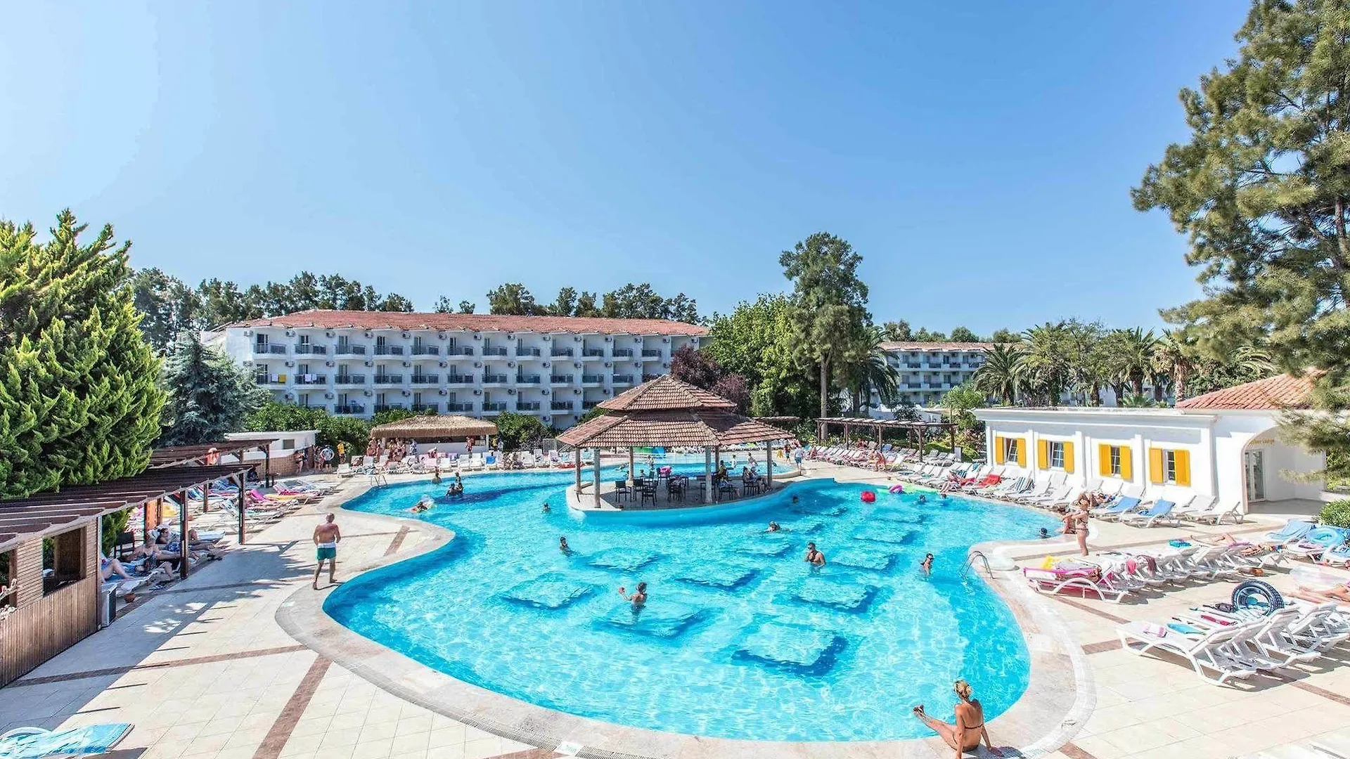 Отель Atlantique Holiday Club Кушадасы